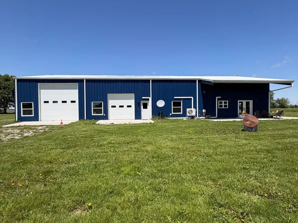 7796 N Meridian Rd, Perrysville, IN 47974
