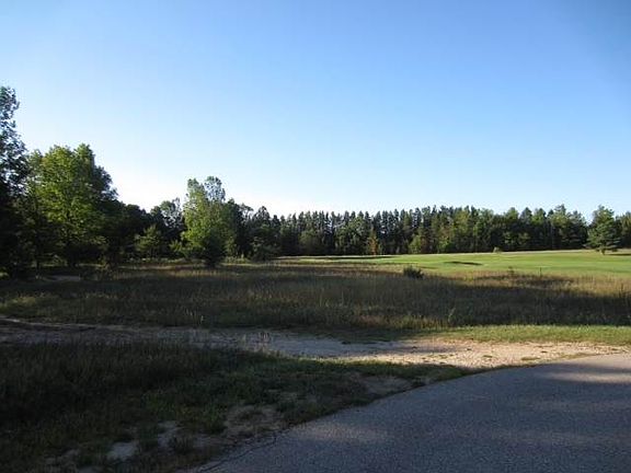 5th image of 1980 Club House Dr