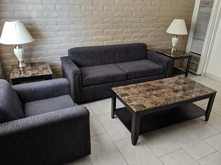 University Lee Apartments — Photo 5