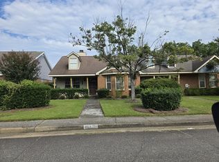 102 Jamestown Dr, Warner Robins, GA 31088