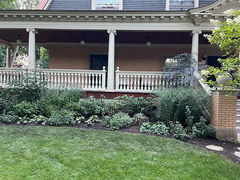 larger expansive view of front of property. It is simply breathtaking. I've brought my visions from Scotland and England Manor homes back to Evanston