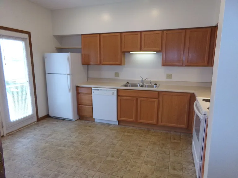 1001-1003 Jill Ct #1005 — Photo 5