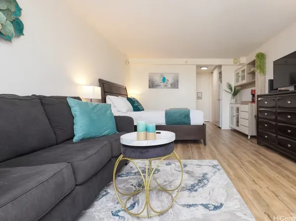 445 Seaside Ave APT 3316, Honolulu, HI 96815