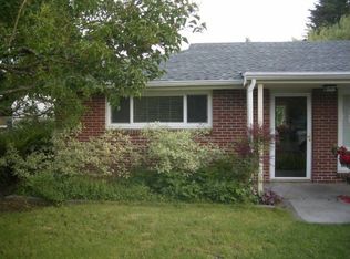 2123 N 140th St, Seattle, WA 98133