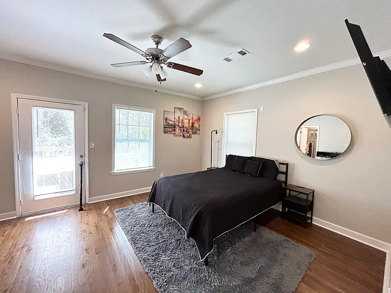 2184 Wingate St SW — Photo 5