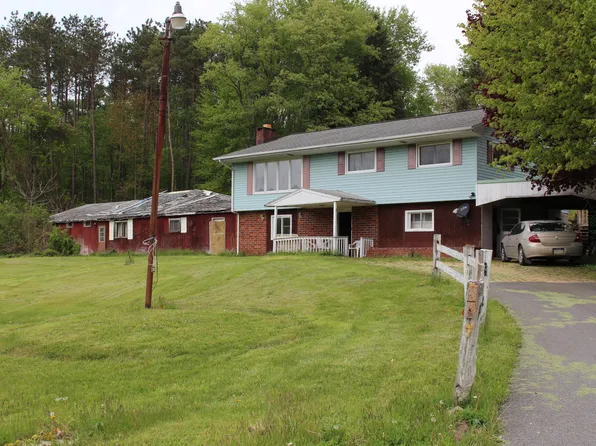 99 Central Christian Rd, Dubois, PA 15801