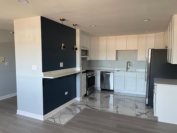 3rd image of 8524 Skokie Blvd APT 3D