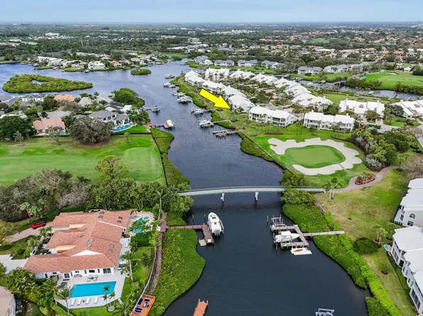 1901 Captains Way, Jupiter, FL 33477