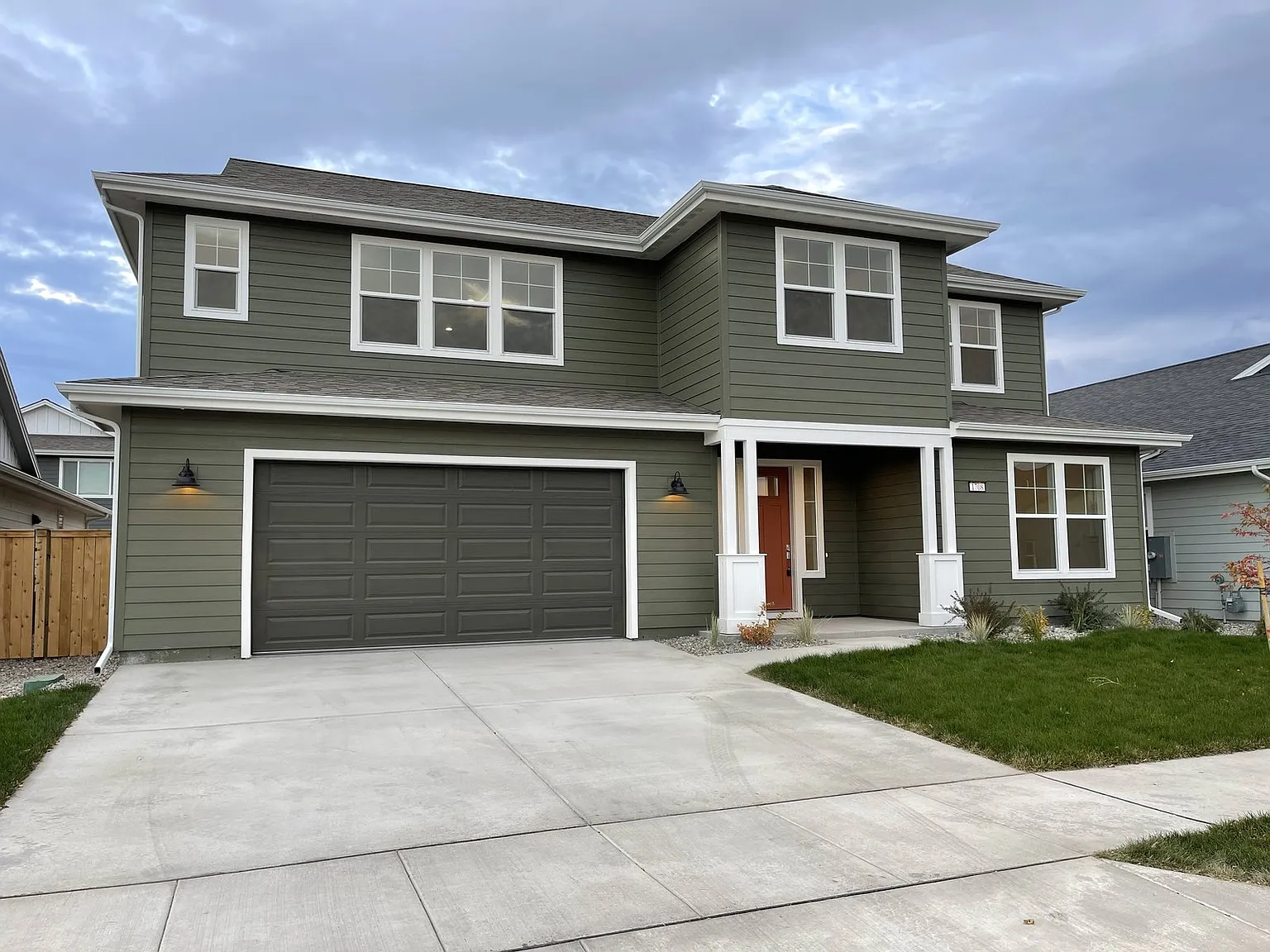 4 bed, 3.5 bath, 3308 sqft, $3,750 — Photo 1