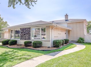 10324 Lockwood Ave, Oak Lawn, IL