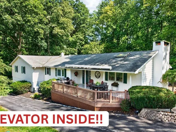 2439 Horseshoe Trl, Chester Springs, PA 19425