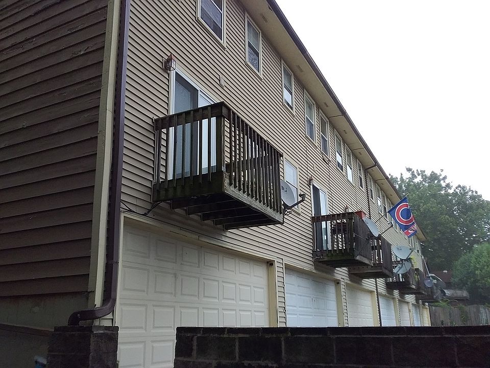 2nd image of 208 River St APT 7