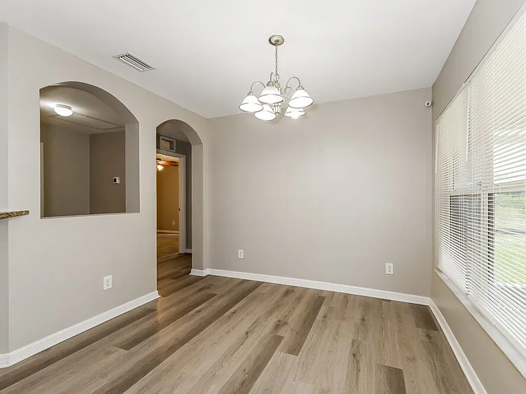 3608 5th St SW — Photo 7
