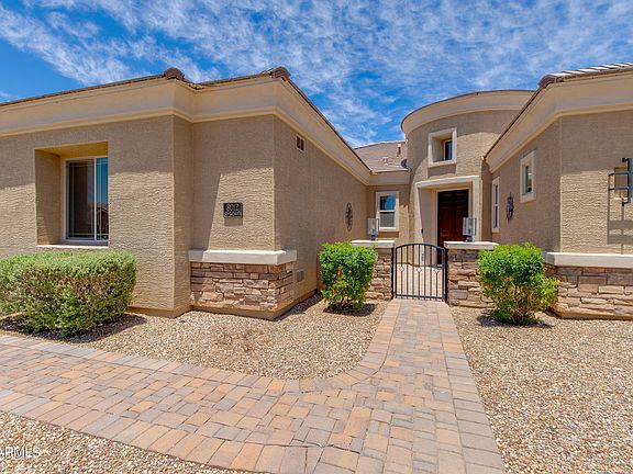 4th image of 8012 W MORTEN Avenue