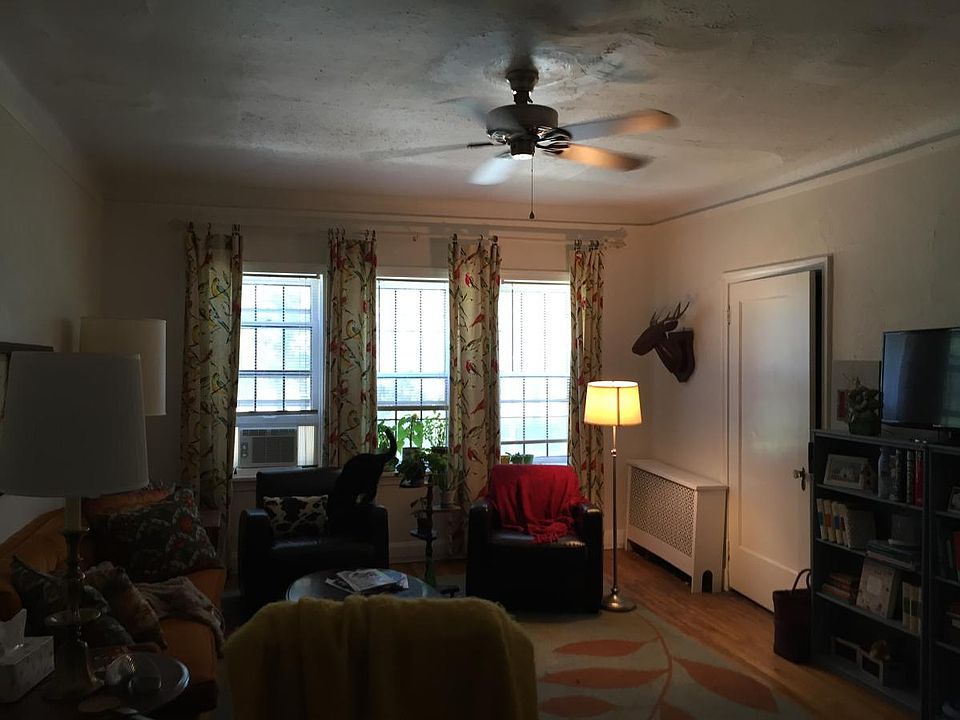1st image of 9823 Lake Ave APT 201