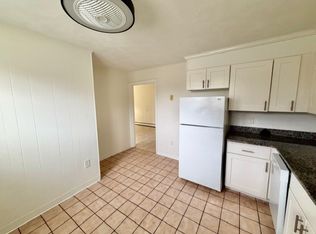 901 Lexington St #B2, Waltham, MA 02452