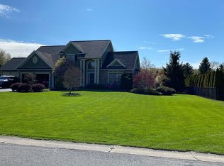 821 Houston Rd, Webster, NY 14580