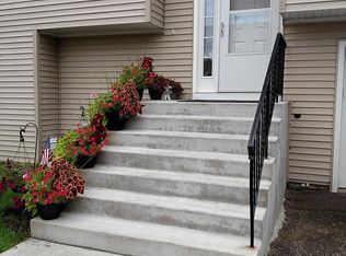 7026 Homestead Ave S, Cottage Grove, MN 55016
