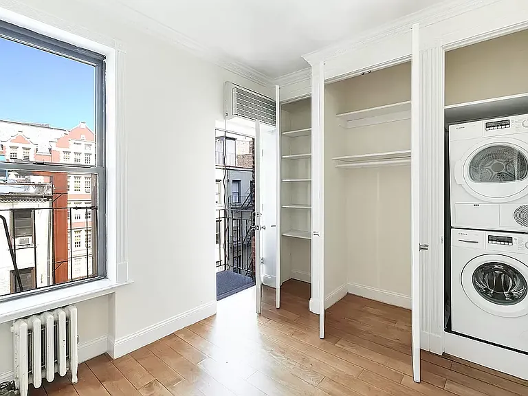 75 E 3rd St #E1 — Photo 4