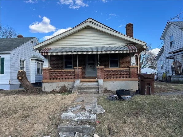 32 S Plaza Ave, Dayton, OH 45417
