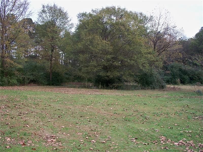 2nd image of 109 Woodhaven Dr