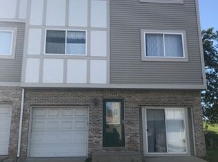 7549 Heritage Ct, Summit, IL 60501