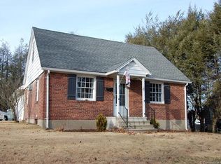 20 Marion St, Bristol, CT 06010