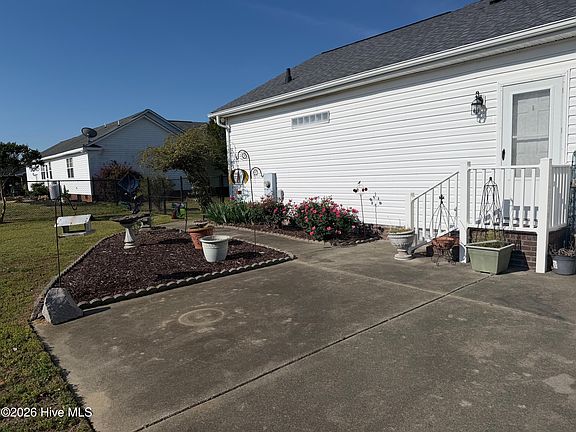 3rd image of 6949 Rock Ridge Sims Road
