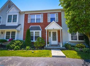 2476 Hillendale Dr, Eagleville, PA 19403