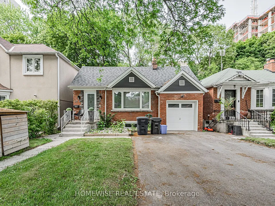68 Fairleigh Cres #LOWER