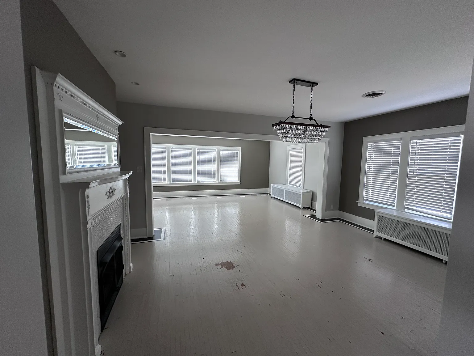 3 bed, 1.0 bath, 1500 sqft, $1,275 — Photo 3