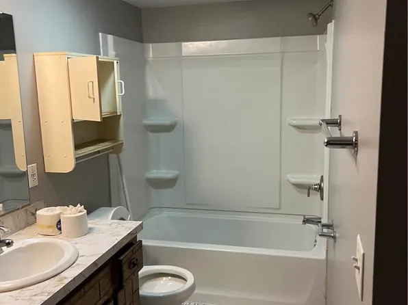 (undisclosed Address), Minneapolis, MN 55445