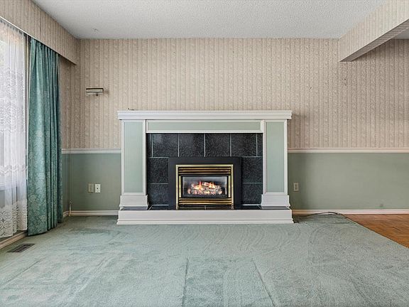 5th image of 63752 Heather Ave