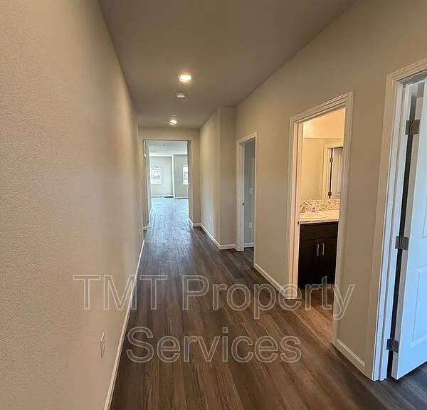 9106 Turnbull Ct — Photo 11