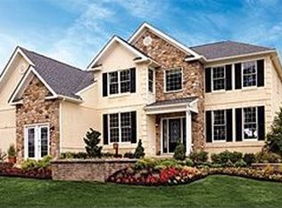 3943 Powell Rd, Chester Springs, PA 19425