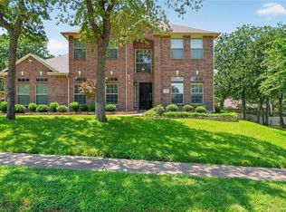 720 Big Horn Trl, Crowley, TX 76036