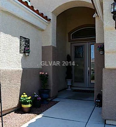 2nd image of 125 Fox Crossing Ave