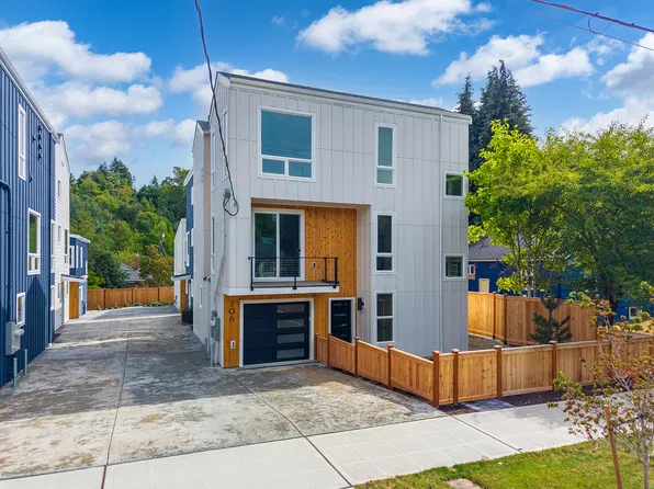 106 29th Ave E, Seattle, WA 98144