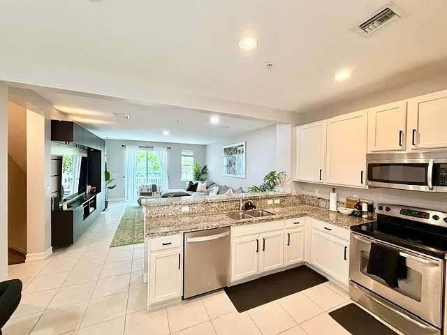 110 W Coda Cir — Photo 1