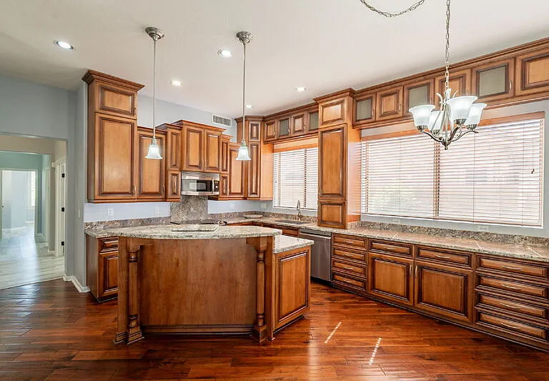 7167 W Abraham Ln — Photo 11