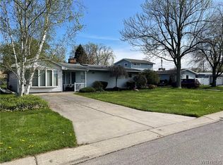 19 Albert Ct, Depew, NY 14043