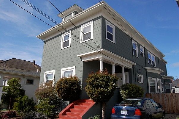 656 62nd St - 4 Unit Edwardian Bldg