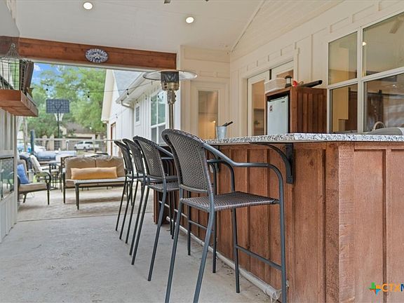 3rd image of 1 Agarita Cir