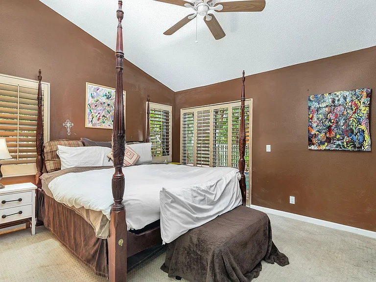9358 Heathridge Dr — Photo 12