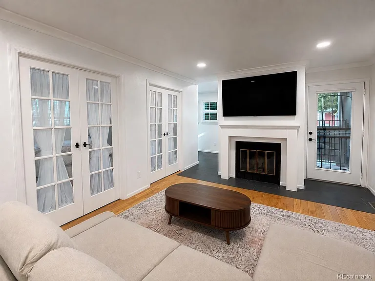 11 W Ellsworth Ave #21 — Photo 10