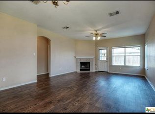 809 Pampas Ricas Dr #1, Leander, TX 78641