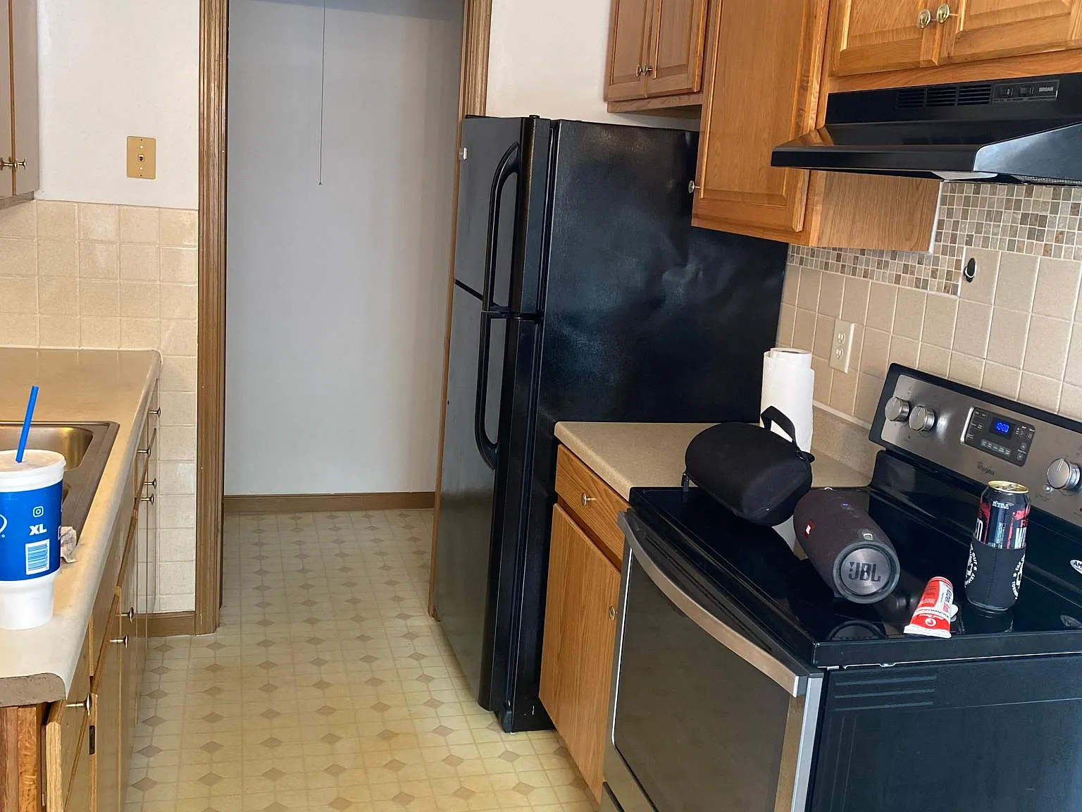 631 Vicksburg Dr — Photo 3
