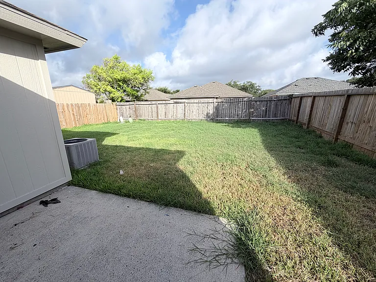 3109 Saskatchewan Dr — Photo 21