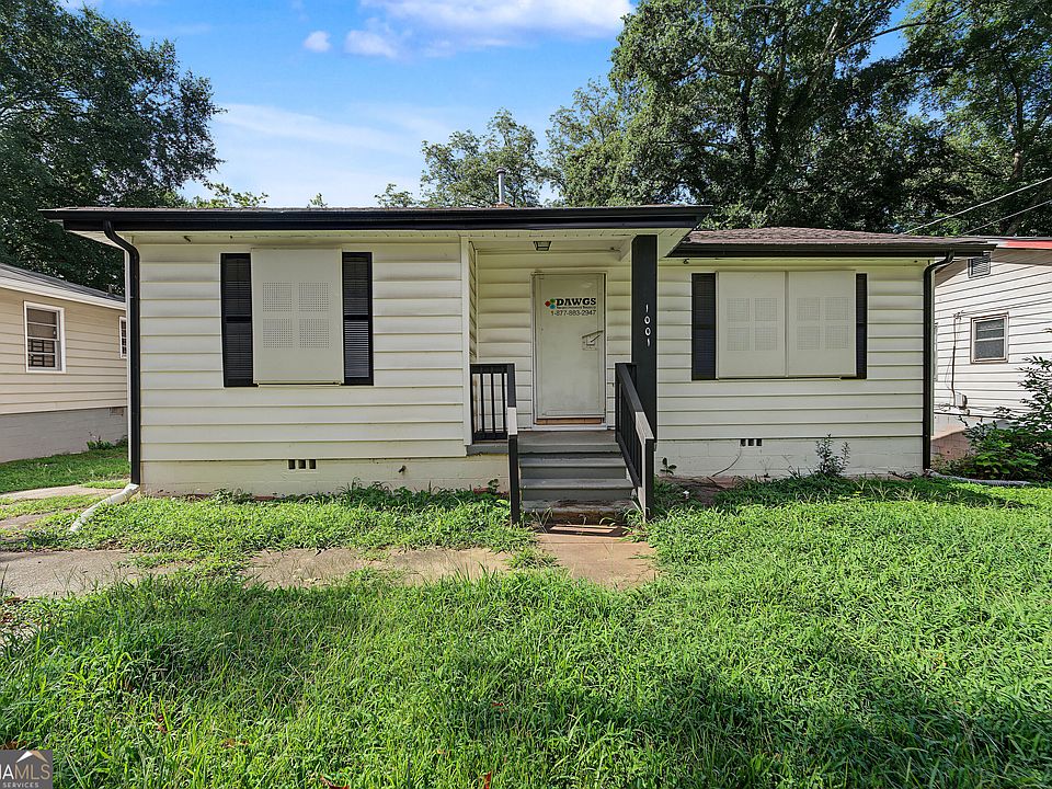 1st image of 1001 Moreland Dr SE