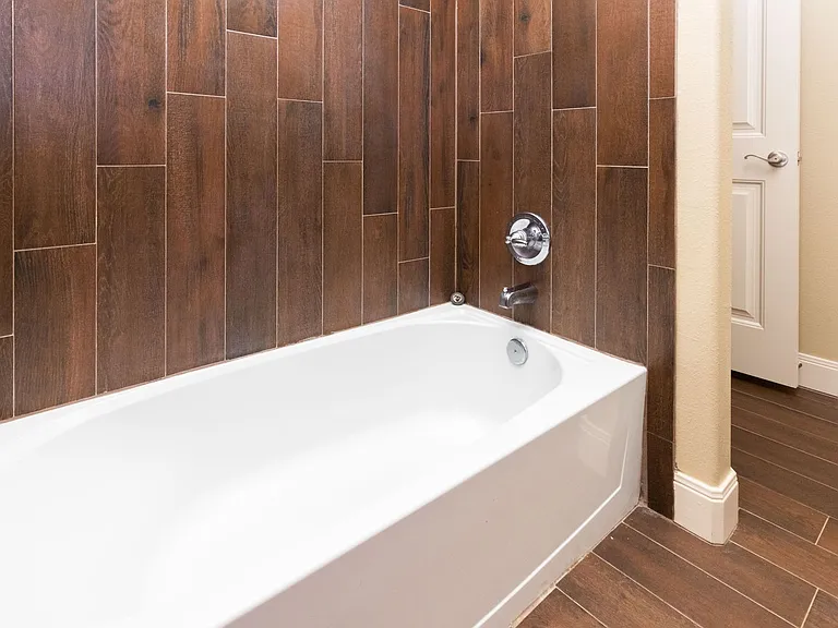 9635 Mossberg St — Photo 20
